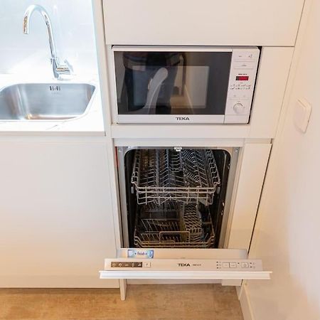 Amplio Apto A 300M De Retiro Μαδρίτη Εξωτερικό φωτογραφία